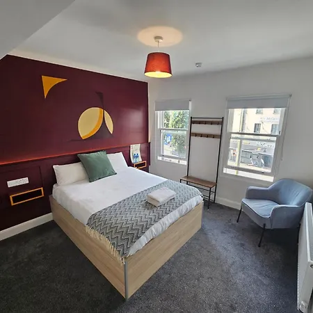 Mary Mullen's Eyre Square. Bed & Breakfast *