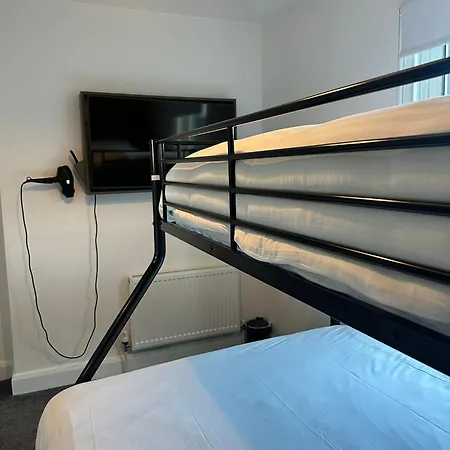 Mary Mullen's Eyre Square. Panzió