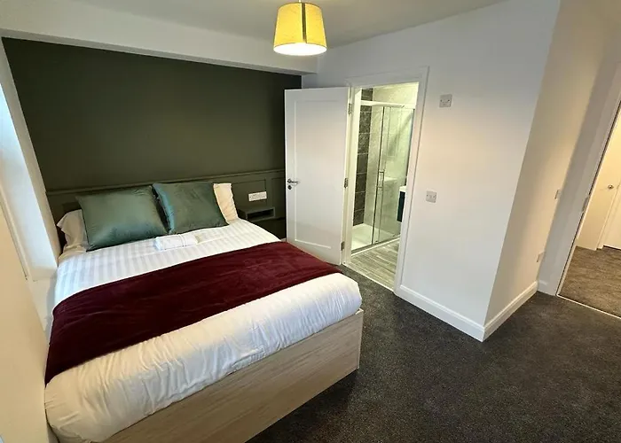 Mary Mullen's Eyre Square. Oda ve Kahvaltı 3*
