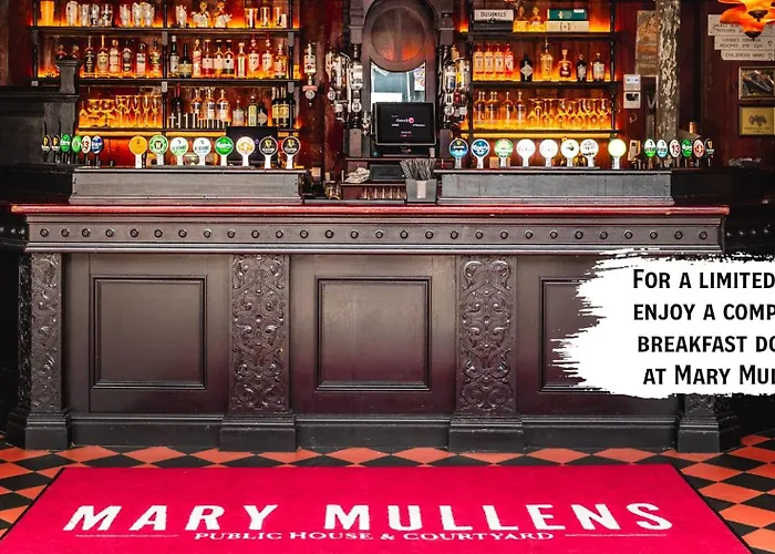 Mary Mullen's Eyre Square. Отель типа 